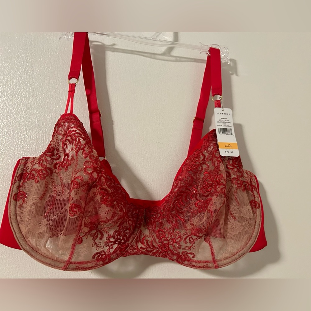 Natori red/ cream bra